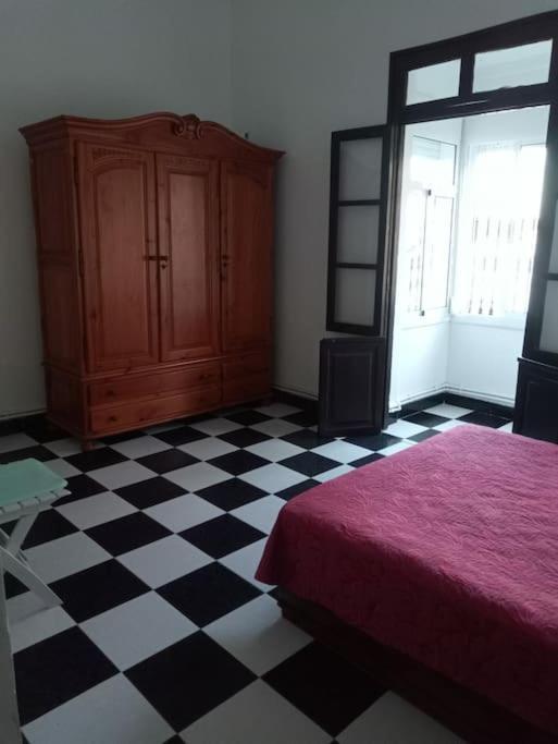 Calme Au Centre Apartamento Tánger